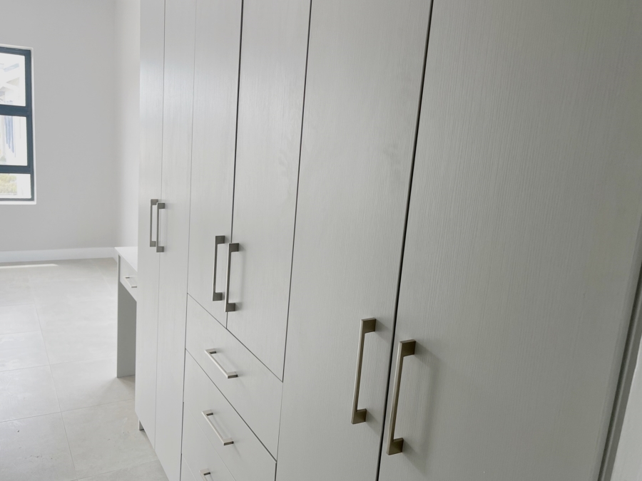 3 Bedroom Property for Sale in Oceanview Heights Western Cape